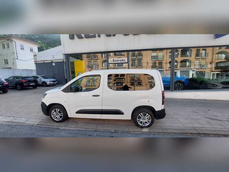 Citroen Berlingo 100CV foto 2